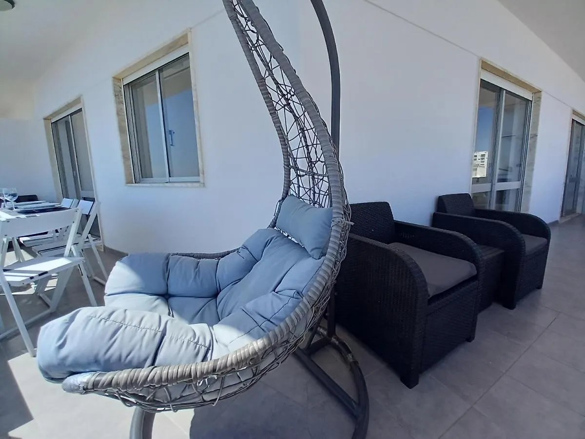 T2 Gaveto- Frente Mar, Wifi, Aconchegante & Familiar Apartment Quarteira