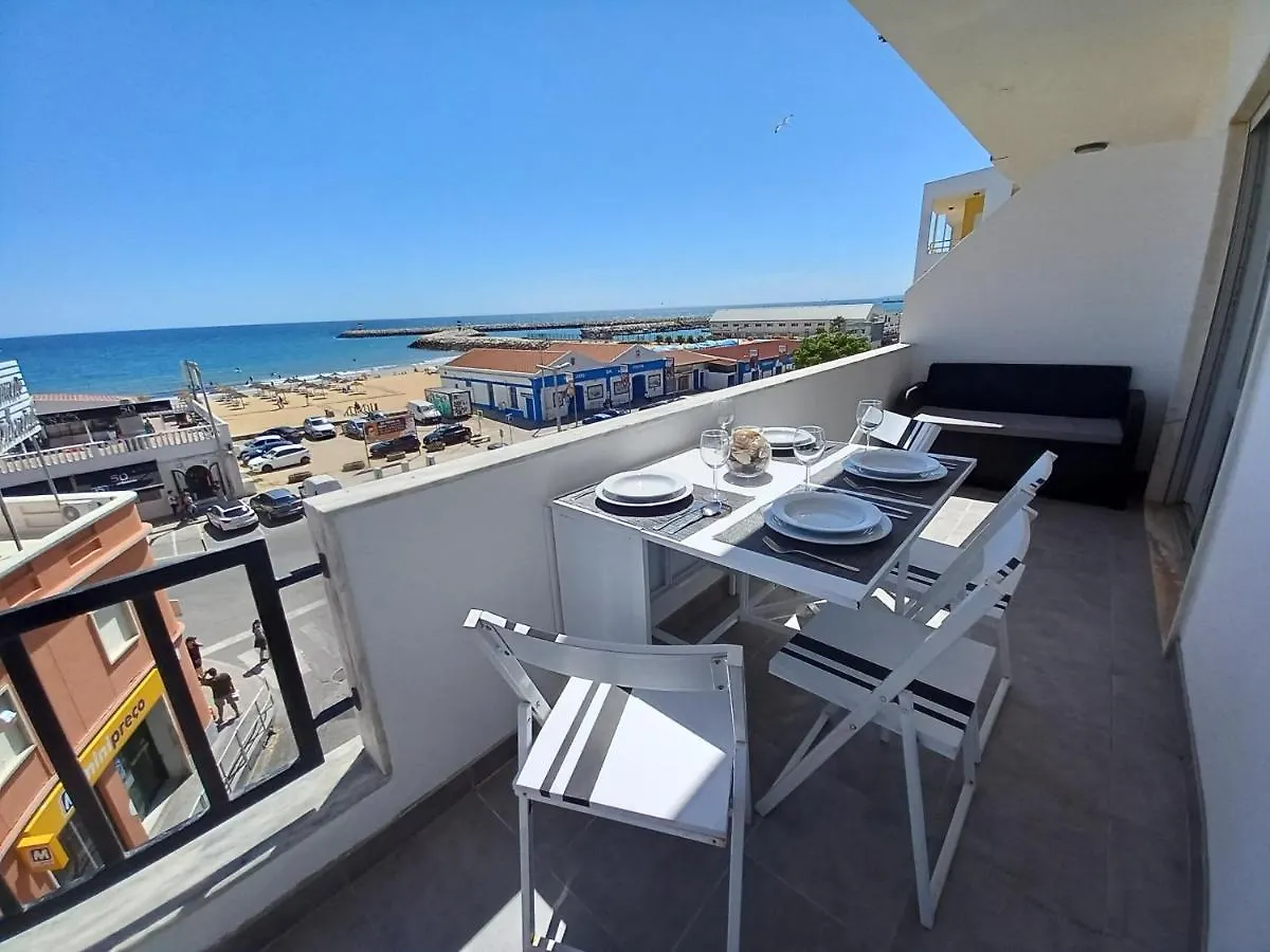 T2 Gaveto- Frente Mar, Wifi, Aconchegante & Familiar Apartment Quarteira