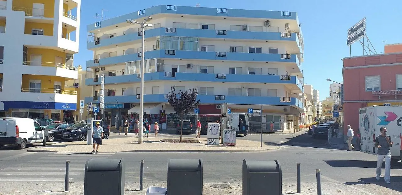 T2 Gaveto- Frente Mar, Wifi, Aconchegante & Familiar Apartment Quarteira